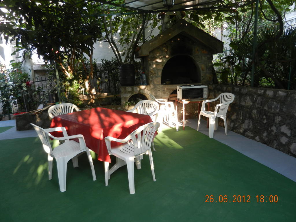 Apartments Sino More Tivat Rum bild